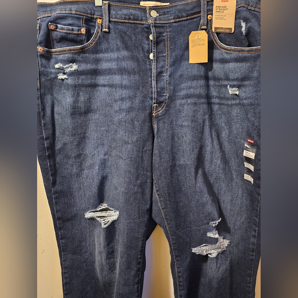Levis Womens High Waist Ribcage Straight Ankle Distressed Jeans Size 22W NWT - Picture 2 of 13